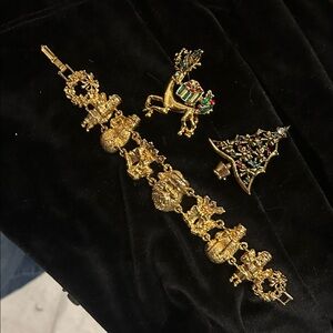 Gold Tone Holiday Charm Bracelet and Brooch Set Tree Reindeer Santa
